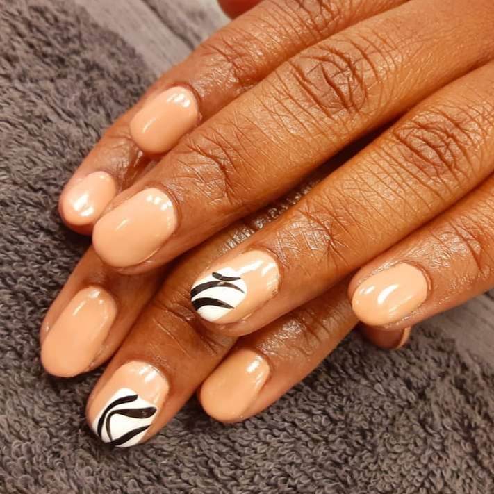 CC & Company Salon & Spa nail photo 5